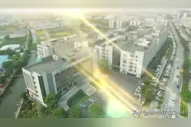 好灯木林森，最担当的民营企业，武汉加油
