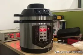 检验员教大家快速挑选性价比最高的空气炸锅。视频封面