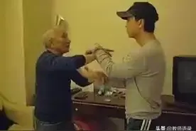 叶问之子叶准师傅教甄子丹咏春拳，黏手视频封面