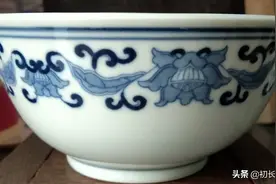 景德镇陶研所美研室，国家用瓷青花莲荷碗。手工胎绘画，柴窑烧制图片