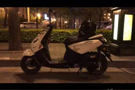 2019款雅马哈巧格125。全新的技术，城市代步神器。