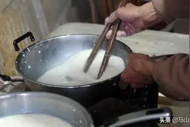 大理美食——乳扇是如何制作的呢？视频封面
