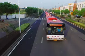 那些年，南京大厂人最熟悉的公交车！视频封面
