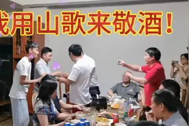 广西最年轻的两位靓仔歌王—蒋成、兰培文来唱敬酒山歌！好酒歌！视频封面
