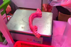 排骨苦瓜汤，我还是喜欢潮汕传统做法，清淡不油腻，好喝又回甘视频封面