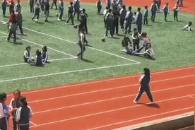 大连一体育老师魔性喊话太暖心视频封面