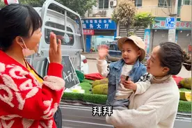 80块钱买个菠萝蜜，小周周以为是榴莲，两三年没吃了还是这个味视频封面