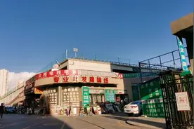 太原最大的装饰城非这莫属了，装修房子一站式全部搞定，太方便了视频封面