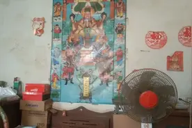 国庆节是传统节日吗 ？国庆节到底有哪些习俗视频封面