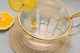 清早第一杯水：连喝7天，大肚腩不防试试