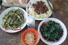 为了减肥，早餐以青菜为主视频封面