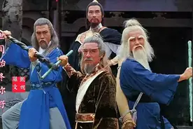 罗文甄妮《世间始终你好》83版射雕主题曲，音乐响起依旧热血沸腾视频封面