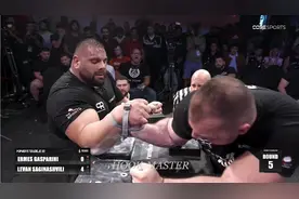 腕史上第一个能硬扛巅峰勒万的人。厄莫斯2:4勒万以身体不适弃赛视频封面