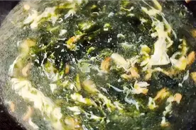 家常“虾米紫菜蛋花汤”还是这种做法最好，鲜香滑嫩，好喝又补钙视频封面