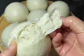 全职宝妈 十几岁就学会妈妈的老式纯碱面馒头
制作全过程