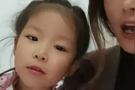 很多朋友问孩子爸爸呢我是一个单亲妈妈自己带孩子直播就是为生活