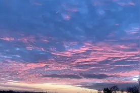 《法国风土人情纪实》枕目浩瀚夕霞，修情瑰丽晚天。请务必横屏看视频封面