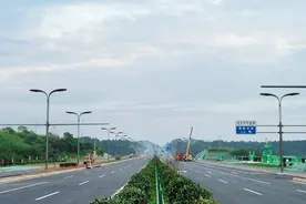 即将通车的成龙简快速路，成都到简阳又要快一点了！视频封面