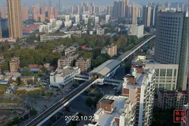武汉硚口古田，疫情封控第二天街景，虽然是周末，却没有车水马龙视频封面