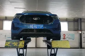 2021款锐界Plus STline版的底盘如何，我们升起来看一下视频封面