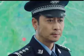 勇者无畏，智者无惧，抓捕毒贩，卧底暴露英勇善战。视频封面