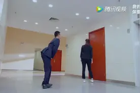 辣妹保镖  吴总尿频太搞笑了！！！视频封面