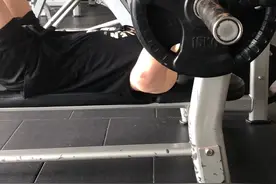 一名外科医生的健身日常，健身感觉得成为一名医生的必备技能啊！视频封面