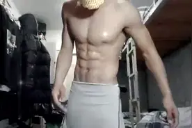 健身哥是不是你的天菜😍视频封面