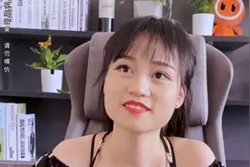 短剧：美女老板帮助外卖小哥，结局太心疼外卖小哥了视频封面