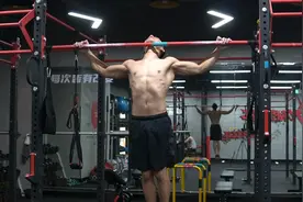 首次尝试超宽距引体向上，60次也不是什么问题！视频封面