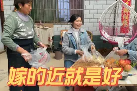 嫁的近真好，大姑姐在娘家吃完 临走还要拿回家，弟媳：都拿走视频封面