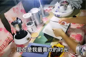 50岁阿姨的精致生活：有人说生活常常一地鸡毛 用心才能感受美好视频封面