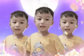 这家伙又拿我手机拍自己了视频封面