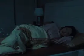 孕妇睡觉丈夫突然发现视频封面