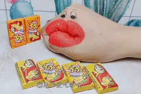 趣味糖果，贪吃果子吃大大泡泡糖，香甜菠萝味，真好吃视频封面