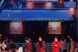 李荣浩、于毅、王俊凯深情演绎《爸爸妈妈》歌词简朴却充满深情视频封面