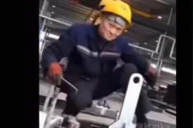 同脸         不同命视频封面