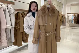 一线品牌奈蔻雅莹皮草OEM源头，女装在这生产，看工厂能省多少？