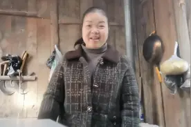 美食分享！我做了一首菜，五花肉大白菜火锅视频封面