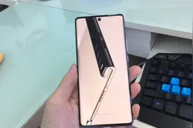 华为nova10真机上手体验：120Hz高刷屏+66W超级快充+鸿蒙操作系统视频封面