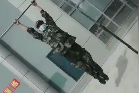 军事器械训练，这个武警小哥太厉害太牛了，视频封面