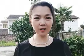 新人去抖音平台主播的直播间学习和助力如何亮灯牌。视频封面