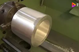 招聘了一个临时工，一天工资要300，他这手艺值300块钱的工资吗？视频封面