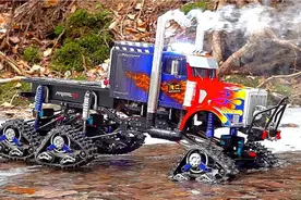 太帅了！擎天柱6X6履带遥控越野卡车 冰面越野 遥控模型 遥控车视频封面