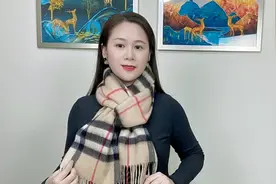 学会这三种厚长围巾系法，下雪天也不怕冷了，快收藏起来给家人看视频封面