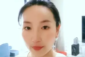 今天给大家分享一个素颜妆画法视频封面