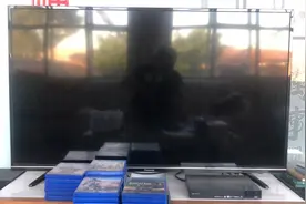 《孤獨的白駝羔》——阿拉坦其其格