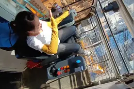 都说女子不如男，妹子却选择100米高空开塔吊，网友:为你勇敢点赞视频封面