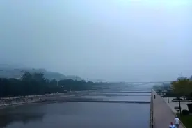 不知为什么？就喜欢这个角度。