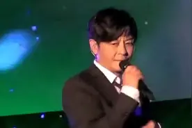王傑翻唱《你怎麼舍得我难過》视频封面